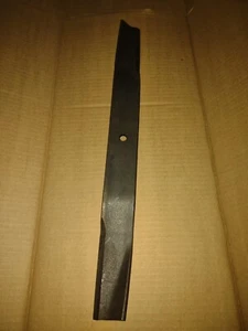Qty/1 Supertuf 12591A Mower Blade Finisher 21 1/2" Tip To Tip - Picture 1 of 17