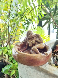 Woman Lady Bath Tub Sexy Ashtray Gothic Smoke Butt Holder Creative Decor Small - Picture 1 of 15