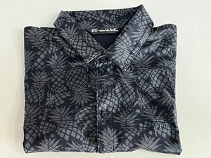 Travis Matthew Golf Polo Medium schwarz & grau Ananas HOBE SOUND GOLFSCHLÄGER - Bild 1 von 6