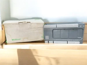 Schneider Modicon TM200C40R - Picture 1 of 7