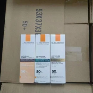La Roche-Posay Anthelios Age Correct Photo correction Daily Light Cream SPF 50 - Picture 1 of 13