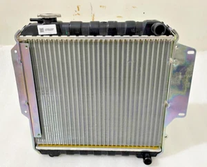 Fits Suzuki Samurai SJ413 MPFI Sierra Jimny SJ50 70 Radiator G13A G13BA 1.3 8V - Picture 1 of 11