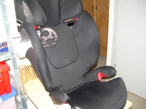 CYBEX SOLUTION M-FIX Kindersitz, 3 bis 12 Jahre, guter Zustand !!! - Bild 1 von 5