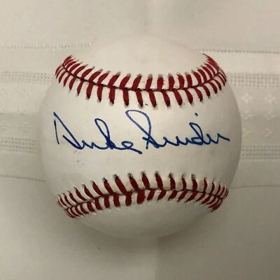 Duke Snider Single Signed Baseball Autograph Brooklyn Dodgers HOF Bart Giamatti - Image 1 of 2