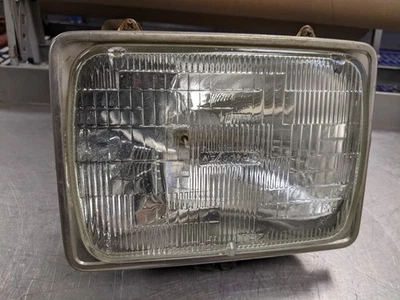 Passenger Right Headlight Assembly For 99-17 Ford E-350 Super Duty  5.4 - Image 1 of 4