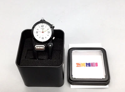 SKMEI Mochila Exterior Gancho Linterna LED Reloj Cuarzo - ¡NUEVO! Foto 1 de 3