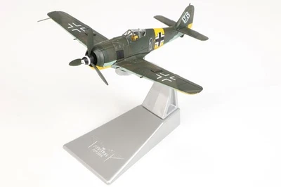 AA34318 Corgi Fw 190A 1/72 Modelo Negro 1 Luftwaffe 2./JG 54 Grunherz Foto 1 de 2