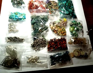 HUGE Jewelry Makers Lot,beads,findings 31 Different Items A73 - Picture 1 of 19