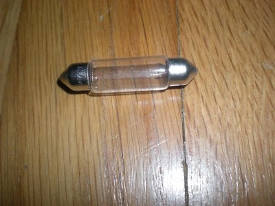 NOS 1988 1989 Merkur Scorpio Warning Indicator Display Bulb E7RY-13466-L - Image 1 of 2