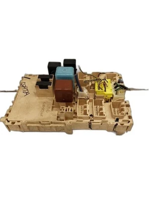 AVALON    2000 Fuse Box Cabin 1250402 - Image 1 of 4