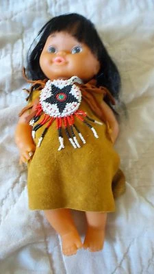 Muñeca bebé niña nativa americana vintage cuerpo de goma 12" ropa original Foto 1 de 4