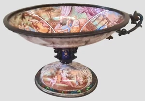 CENTERPIECE. METAL AND ENAMEL SILVER. AUSTRIA. 18TH-19TH CENTURY. - Picture 1 of 1