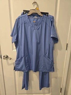 Carhartt Force Women’s Scrub Set Top Xl Top  Pants are 2x  Blue EUC Foto 1 de 4