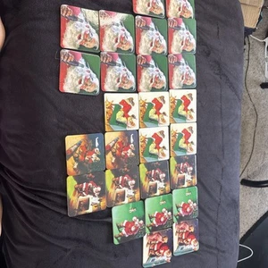 Lot de 26 sous-verres de Noël Coca-Cola Père Noël 3,5”x3,5” - Photo 1 sur 5
