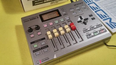 Zoom MRS4 4 Original SM card. Manual.Box. 9V÷DC Power Supply incl. - Bild 1 von 4