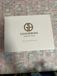 NIB WOMEN GIANI BERNINI Laynne Cap-Toe Pumps in NUDE SM. SIZE 10 - Picture 1 of 9