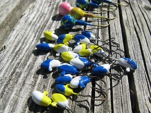 Assorted Lot of 20 1/16oz Wiggle Hook & 5 1/3oz Barnacle Heads - Picture 1 of 4