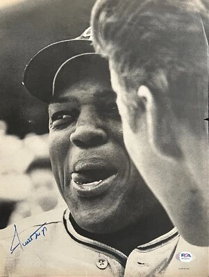Willie Mays Autographed Signed 11x14 News Clip Photo SF Giants PSA  - Image 1 of 2