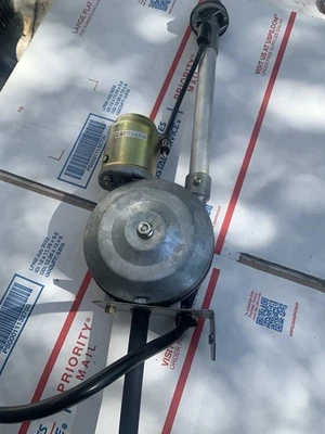 Nissan  1979 280zx To 1983 280zx  Radio Antenna Good Condition - Image 1 of 4