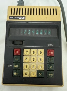 Rare Vintage Commodore M 16 Electronic Calculator Made in Japan - Powers On - Picture 1 of 6
