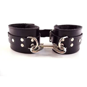 Rouge Garments Black Fur Wrist Cuffs - Picture 1 of 4