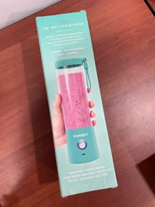 BlendJet 2, il frullatore portatile originale, 20 once, aggiornamento barattolo, come nuovo - Foto 1 di 2