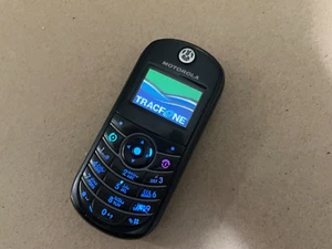 Motorola C series C139 - Black (TracFone) Cellular Phone - Picture 1 of 14