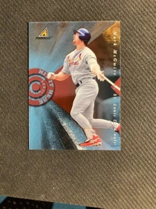 1997 Pinnacle Mark McGwire ( 13849 ) Hit it Here #8 - Picture 1 of 2
