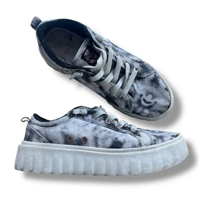 Roxy Girl 女式 6 白色黑色领带染料系带厚底 Sheilahh 运动鞋 冲浪者 — 第 1/4 张图片