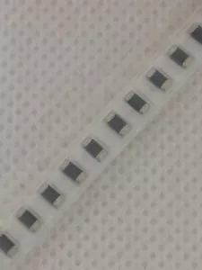 BLM31AJ601SN1L Murata Ferrite Bead SMD 1206 600 Ohm 200mA - 20 Pcs - Picture 1 of 1