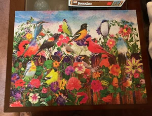 "Rompecabezas Kodak Premium ""Pájaros y flores"" de A. Stewart 550 piezas 18"" X 24""" - Imagen 1 de 2
