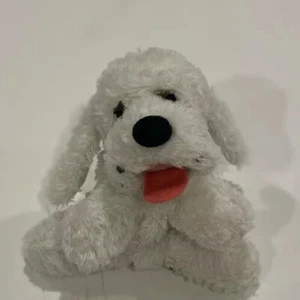 Aurora White Hug Me Welpe Hund Stofftier Beanie Plüschtier Mini rotes Herz 3 Zoll - Bild 1 von 5