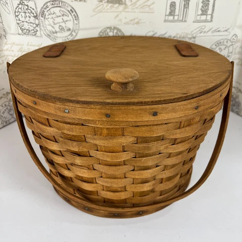 Longaberger 1986 Large Sewing Basket w/Leather Hinge Oak Lid  13 1/2 x 8 1/2 Cover
