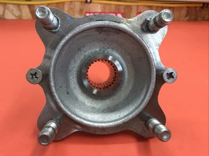 1985 HONDA ATC 250ES BIG RED REAR AXLE WHEEL HUB (Right Side) ⚡️HONDA ATC 250SX - Picture 1 of 10