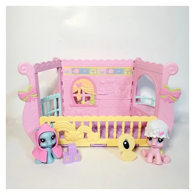 My Little Pony G3.5 Newborn Cutie Little Rainbow Dash Room + Toola Roola 2008 - Image 1 of 4