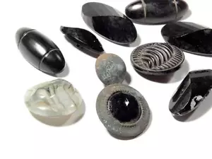 Collectible lot (11) antique vintage Czech mixed design round oval glass buttons - Bild 1 von 3