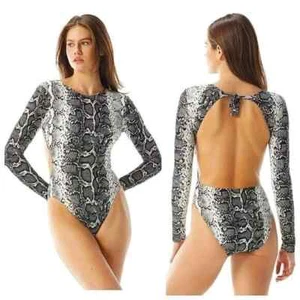 Vince Camuto 1809 Monterey Backless Long Sleeve One-Piece Swimsuit Size 8 - Picture 1 of 3