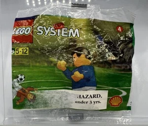 Vintage LEGO 3305 Shell World Cup 1998 Scottish Footballer Minifig - SEALED - Picture 1 of 3