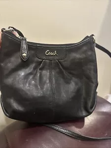 Coach Black Leather Crossbody Bag Swingback Purse - Picture 1 of 3