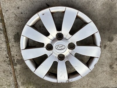 HYUNDAI I30 15" WHEEL TRIM X 1 HUB CAP GENUINE 5296010350 BOLT ON TYPE - Image 1 of 4