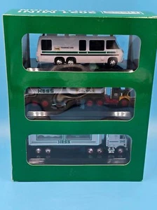 Hess Truck Mini 3 Truck 2021 collezione - Foto 1 di 2