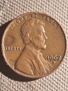 1962 D Lincoln Penny - Picture 1 of 2
