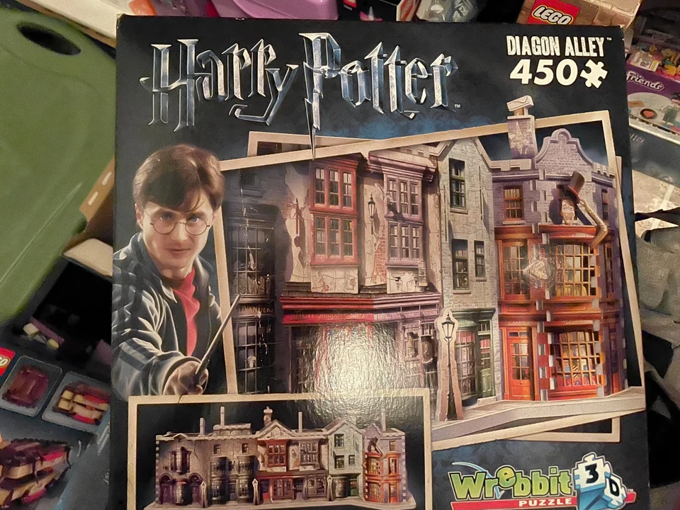 Harry Potter Hogwarts Diagon Alley Wrebbit 3D Jigsaw Puzzle 450 Pieces NIB - Image 1 of 2
