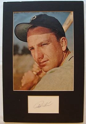 RALPH KINER PIRATES AUTOGRAPHED 3x5 INDEX CARD & COLOR PHOTO MATTED DISPLAY - Image 1 of 2