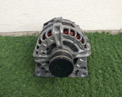 ALTERNATORE MOTORE CARICA BATTERIA RENAULT KADJAR 1.5 dCi ANNO 2018 RICAMBI AUTO - Immagine 1 di 4