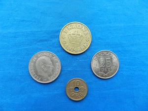 Lot of Four Collectible Denmark Coins *1924, 1940, 1961, 1972* *XF-AU* - Picture 1 of 2