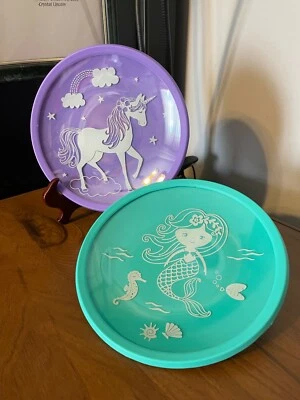 Un juego de (2) placas de vidrio templado BRINWARE para niños de 7,75" con mangas de silicona Foto 1 de 4