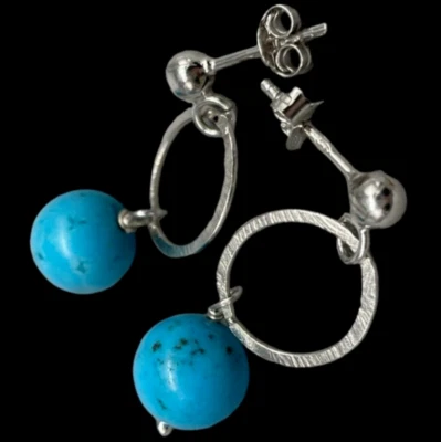 ORECCHINI DI PERLE DI TURCHESE AZZURRE PENDENTI AD ANELLI ARGENTO 925 FEMMINILI. - Immagine 1 di 4