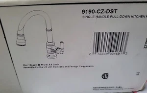 NEW Delta Broderick 9190-CZ-DST Single Pull-Down Kitchen Faucet Champagne Bronze - Picture 1 of 6