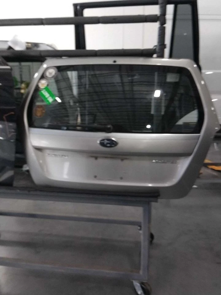 Maletero/portón trasero excluyendo Fs sin alerón se adapta 06-08 FORESTER 547695 Foto 1 de 1